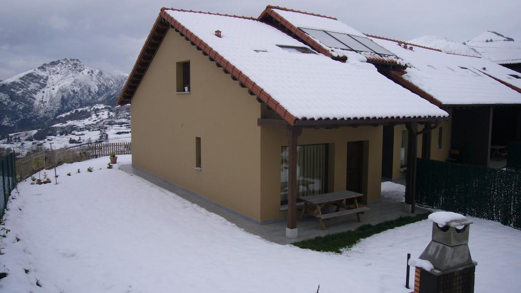 Apartamentos La Senda San Juan de Parres Extérieur photo