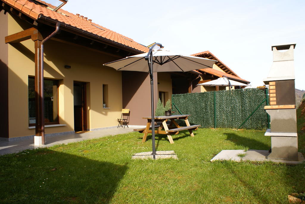 Apartamentos La Senda San Juan de Parres Chambre photo