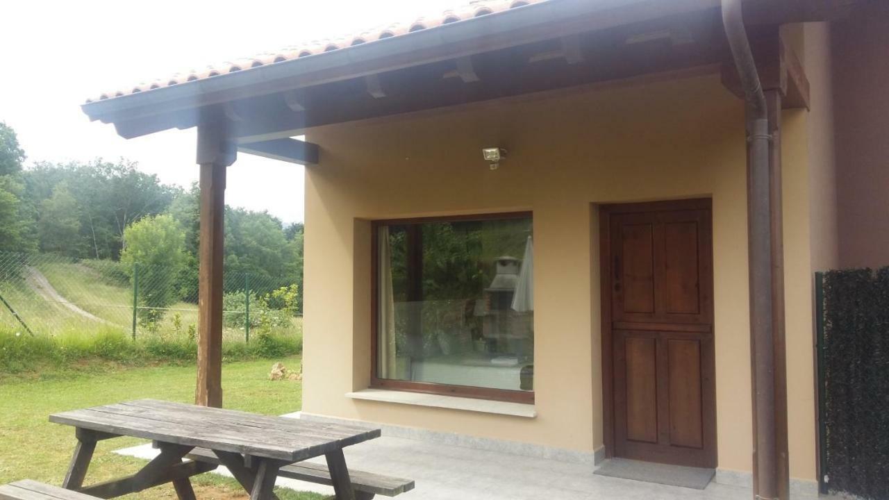 Apartamentos La Senda San Juan de Parres Extérieur photo
