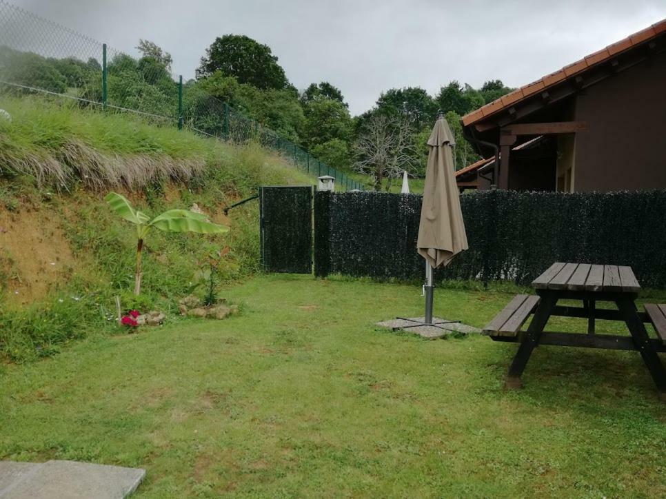 Apartamentos La Senda San Juan de Parres Extérieur photo