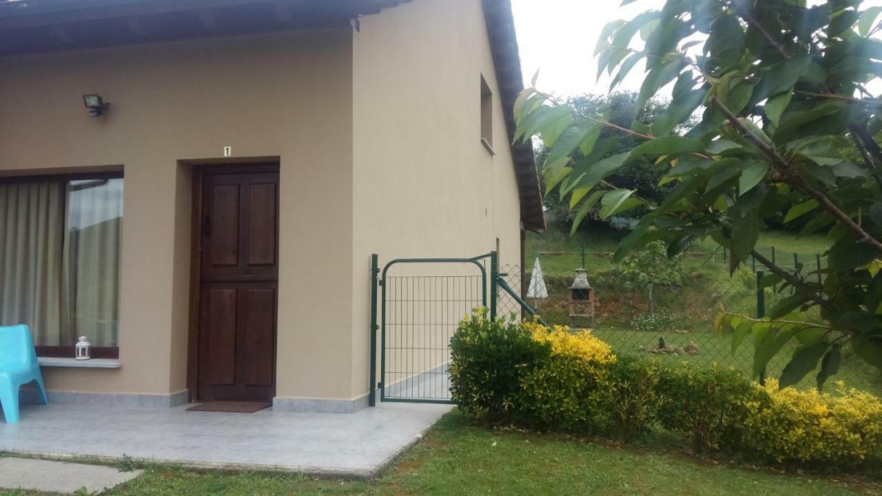 Apartamentos La Senda San Juan de Parres Extérieur photo